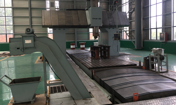 龙门数控镗铣床